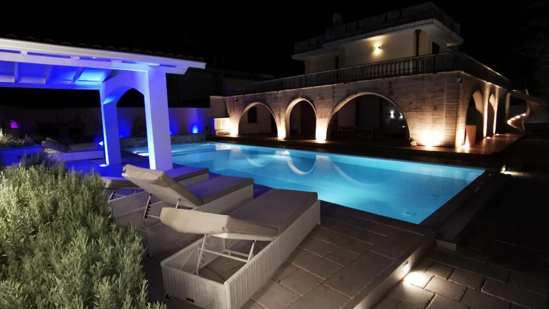 Apartment Appartamenti Villa Sabina Lecce